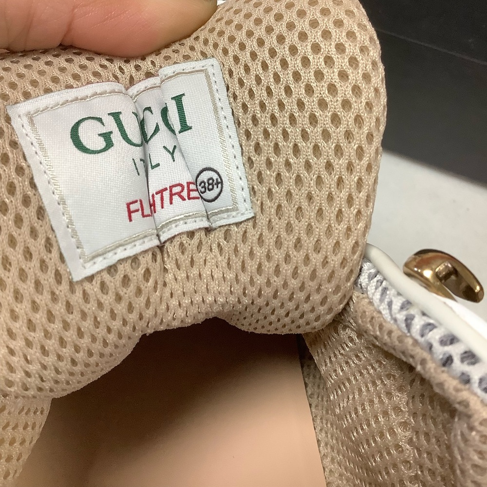 Gucci Flashtrek Sneakers - Picture 11 of 15